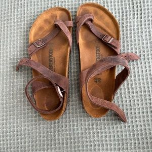 Birkenstock yara sandals size 9.5/40